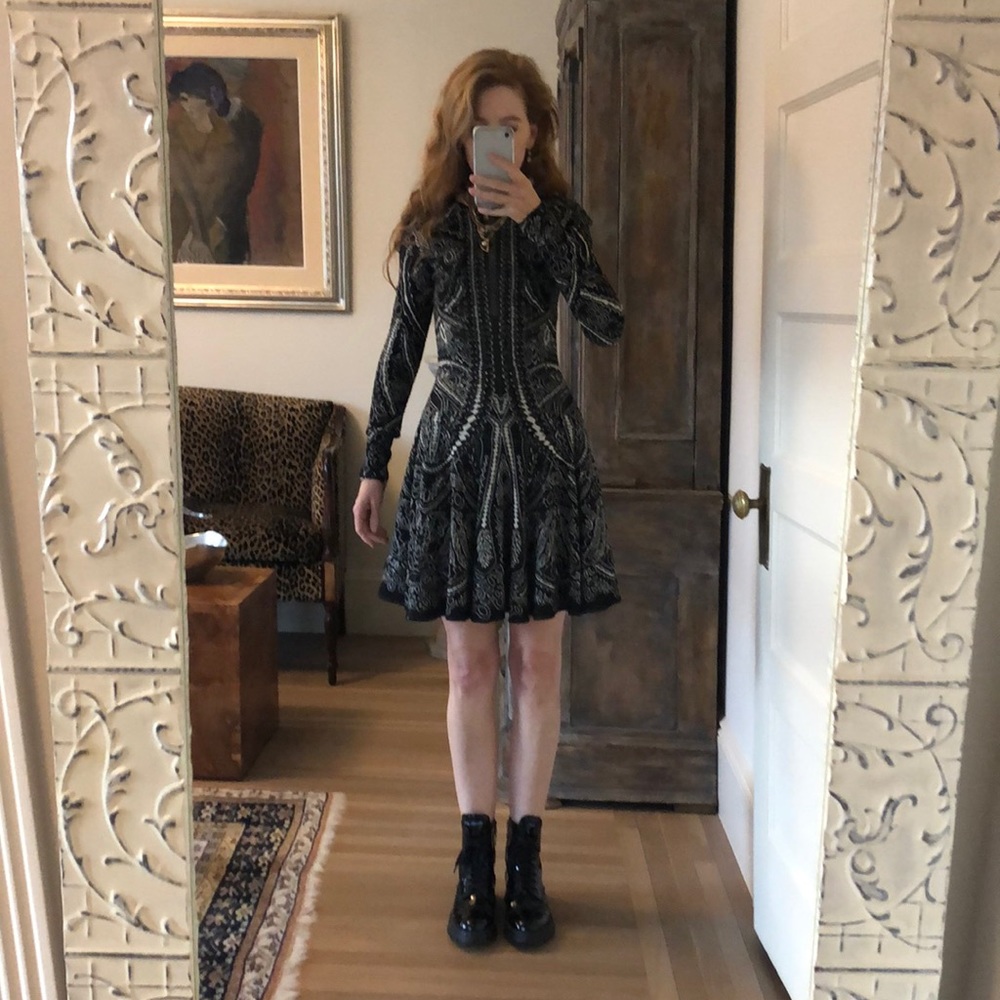 Alexander McQueen sweater fit and flare dress - Picture 5 of 10